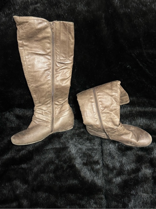 Shoes - Brown Knee High Women's Boots